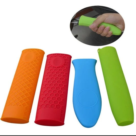 Silicone heat handle